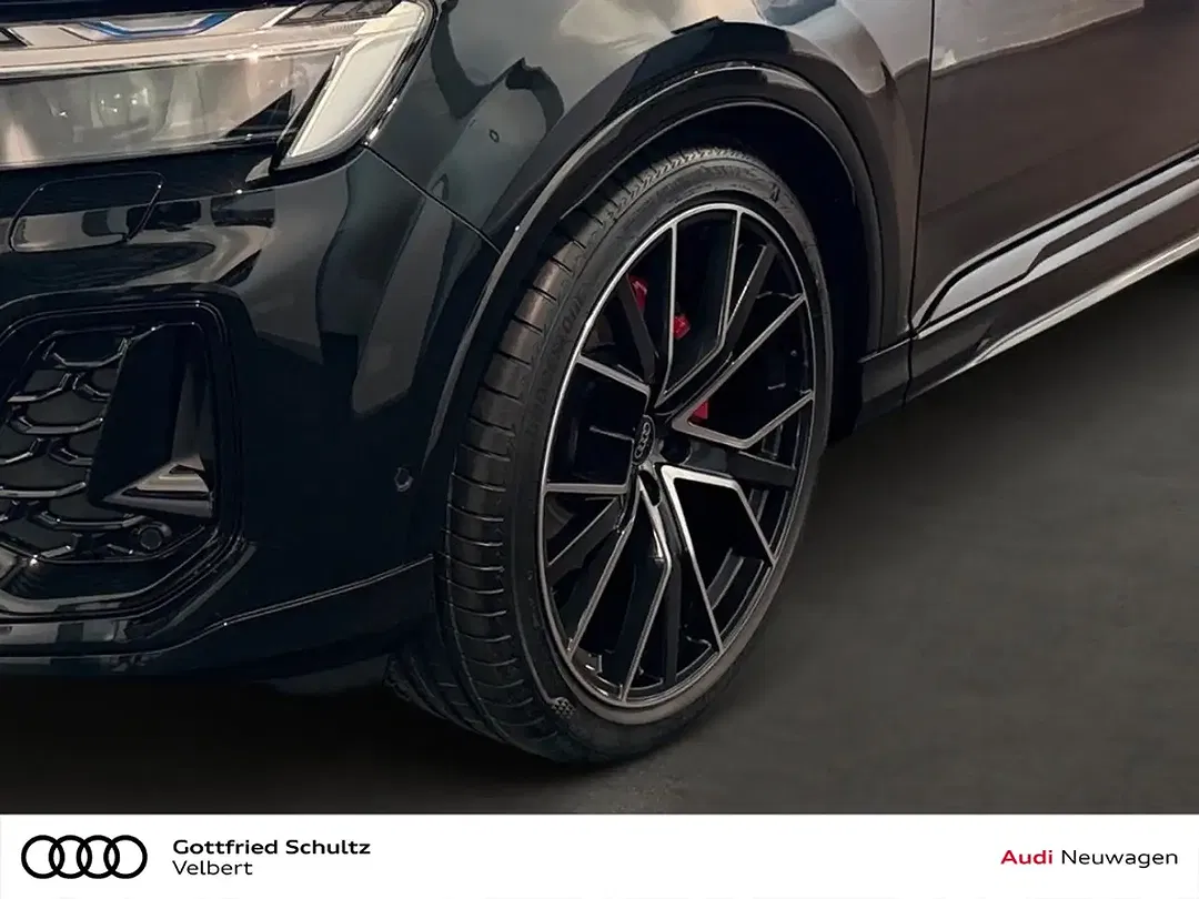 Audi Q7 - Thumbnail 9