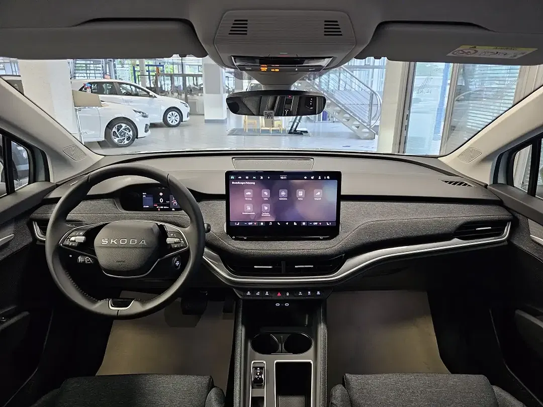 Skoda Elroq - Thumbnail 10