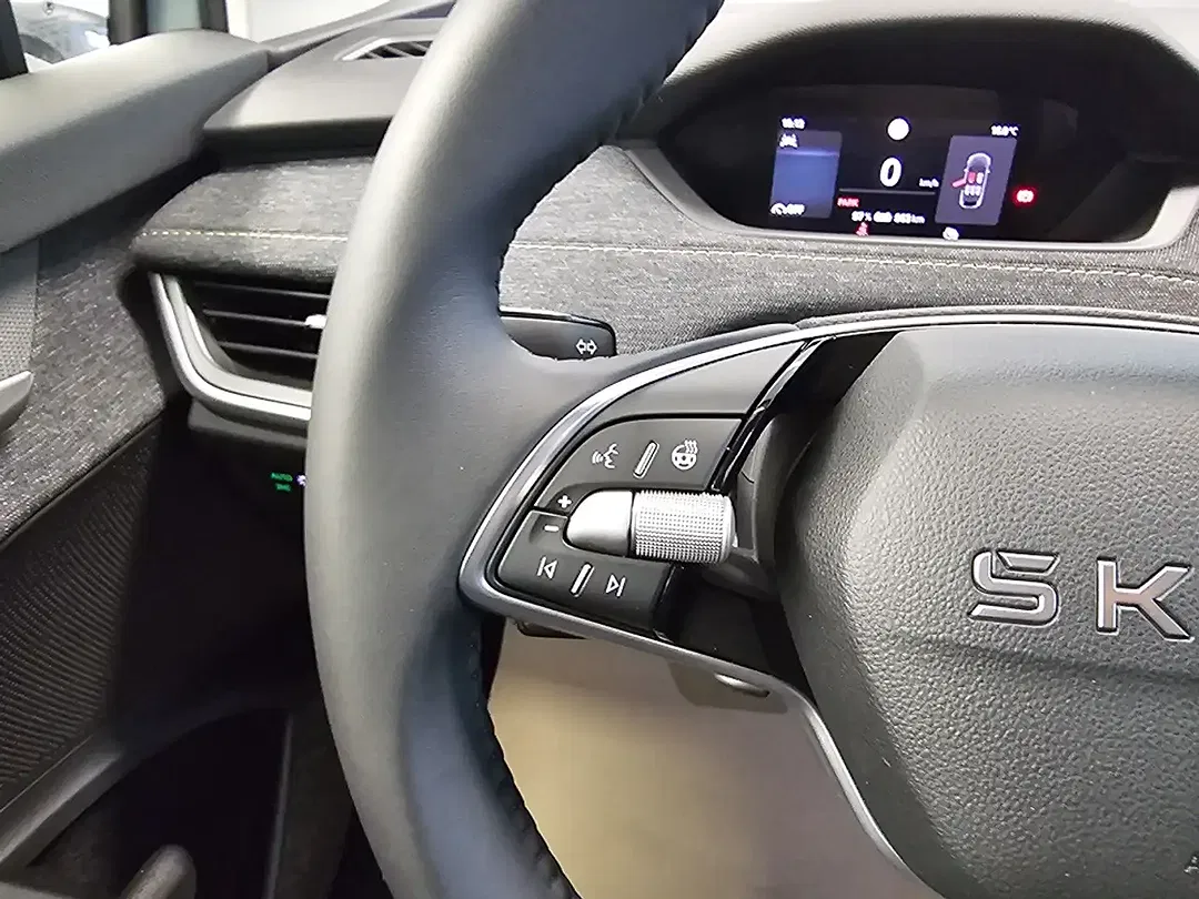 Skoda Elroq - Thumbnail 23