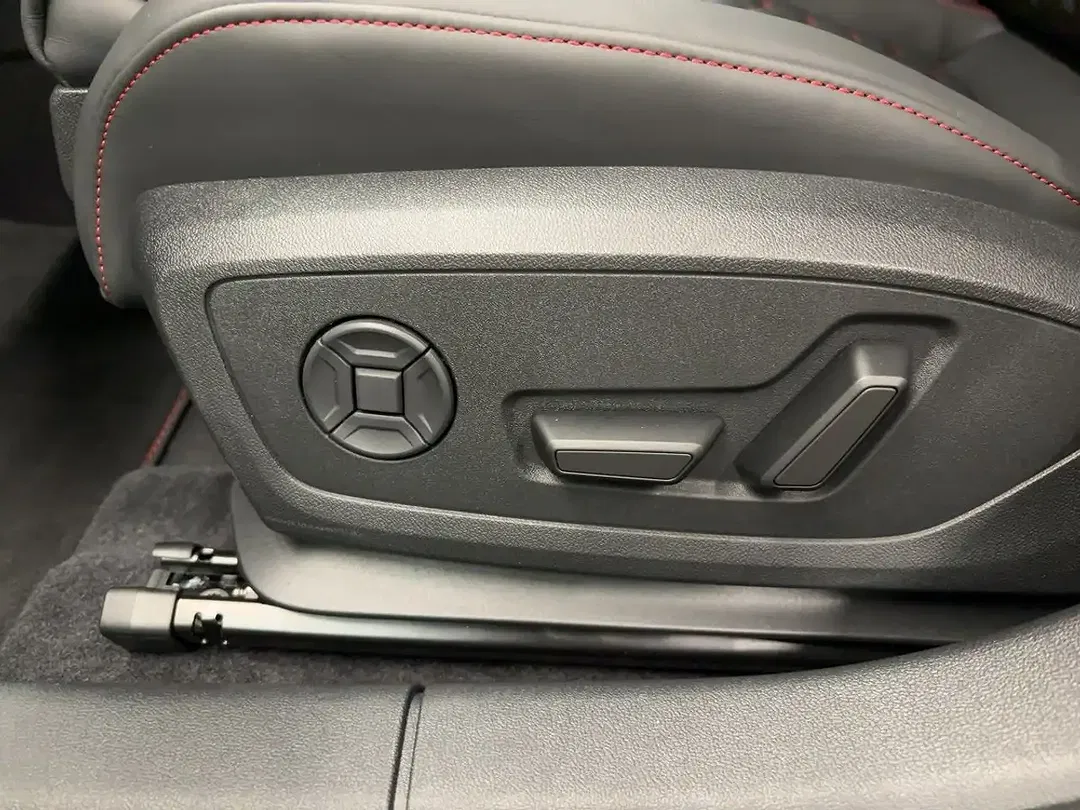 Audi RS3 - Thumbnail 12