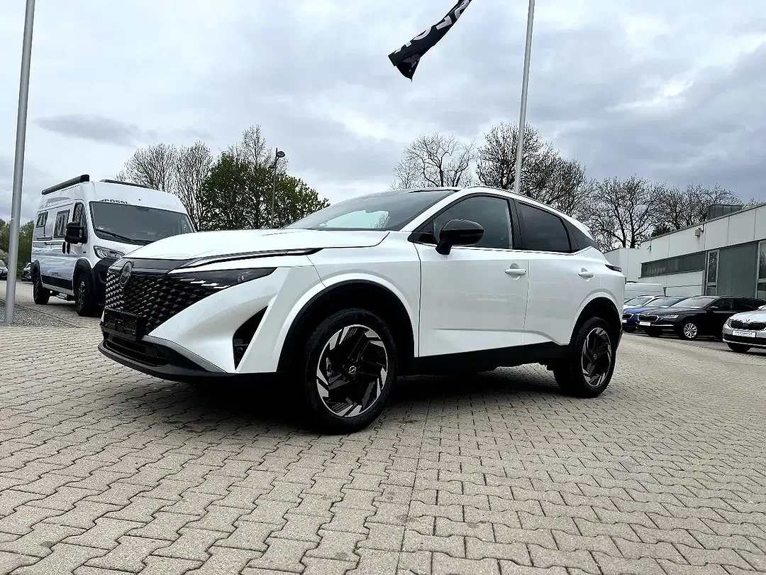 Nissan Qashqai - Thumbnail 1