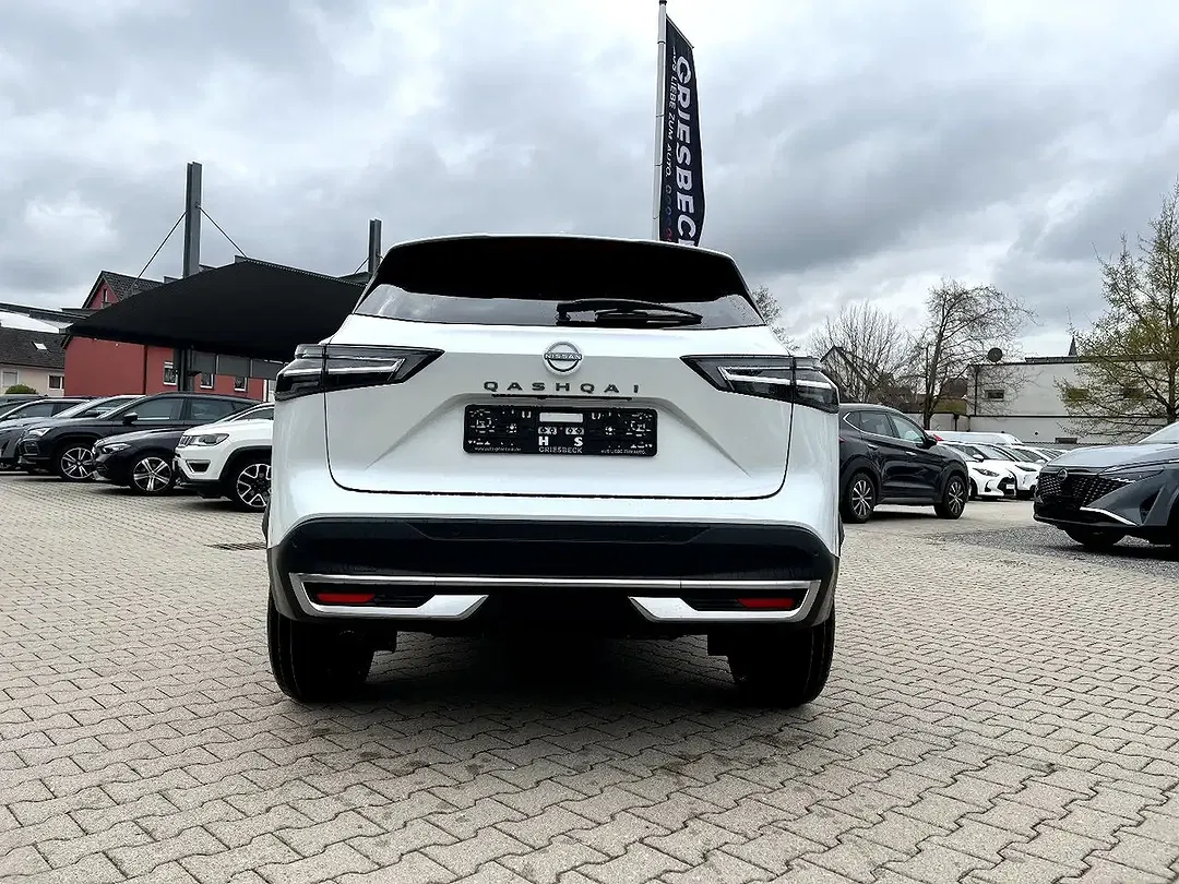 Nissan Qashqai - Thumbnail 3