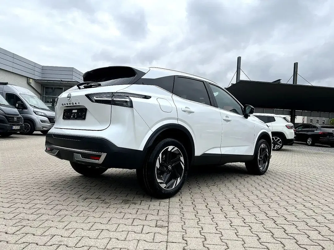 Nissan Qashqai - Thumbnail 4