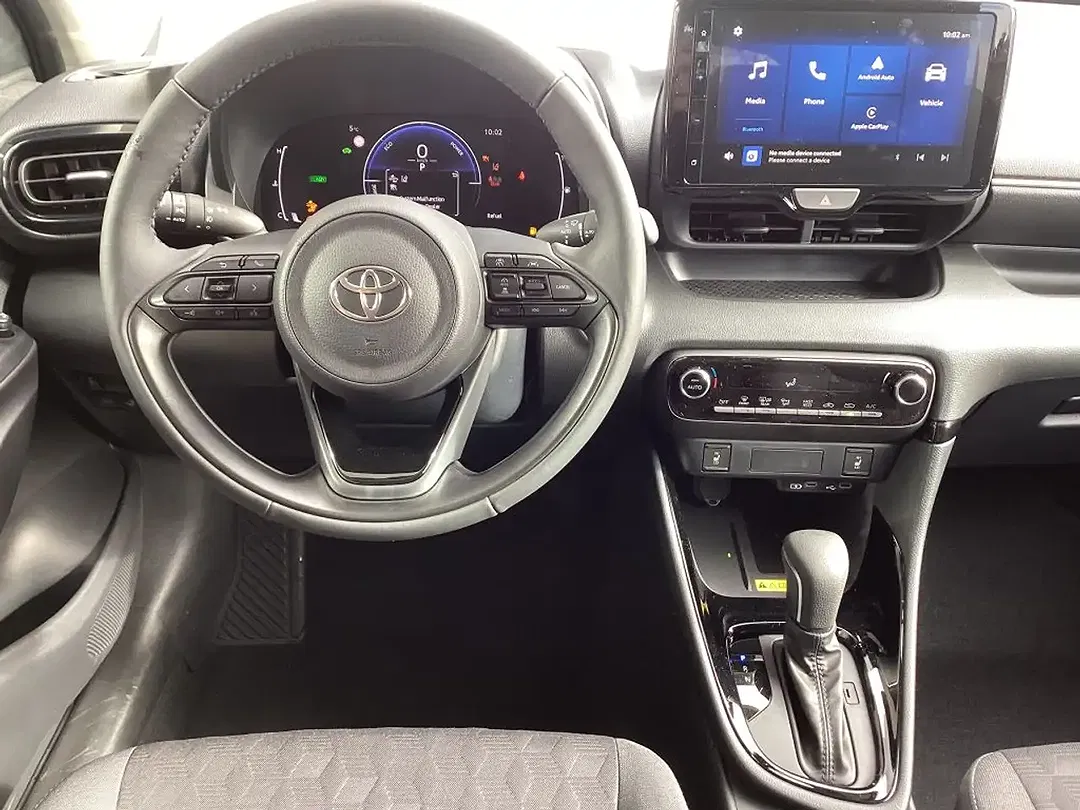 Toyota Yaris - Thumbnail 7