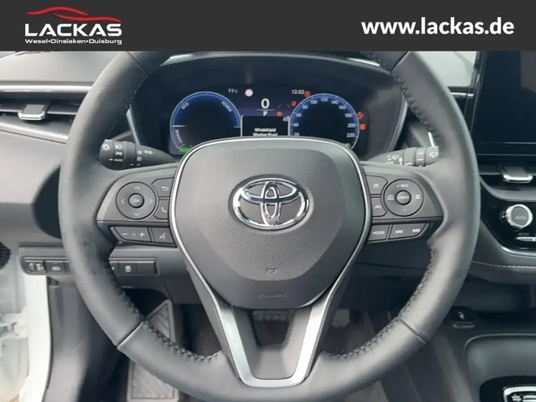 Toyota Corolla - Thumbnail 10