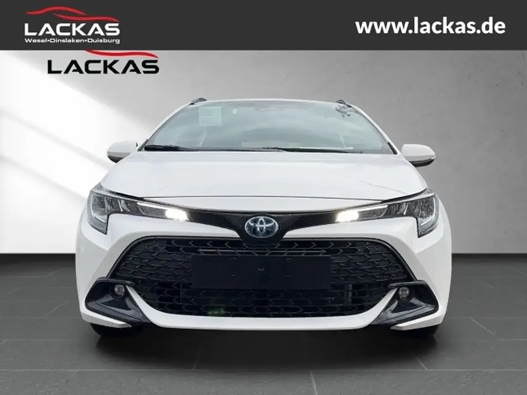 Toyota Corolla - Thumbnail 2