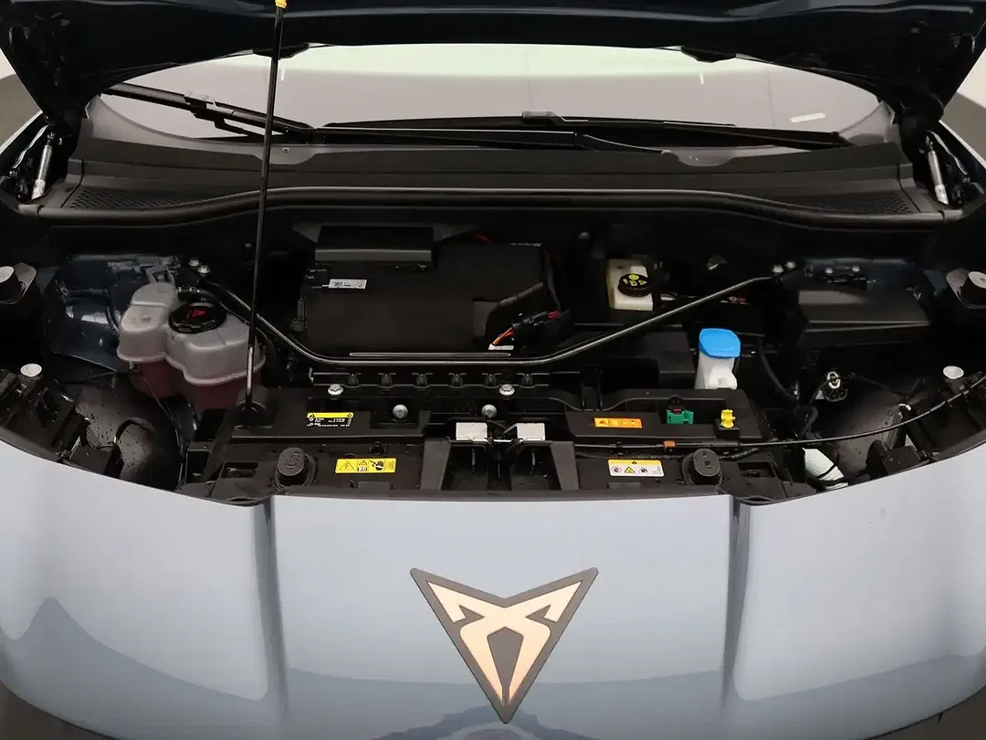 CUPRA Tavascan - Thumbnail 6