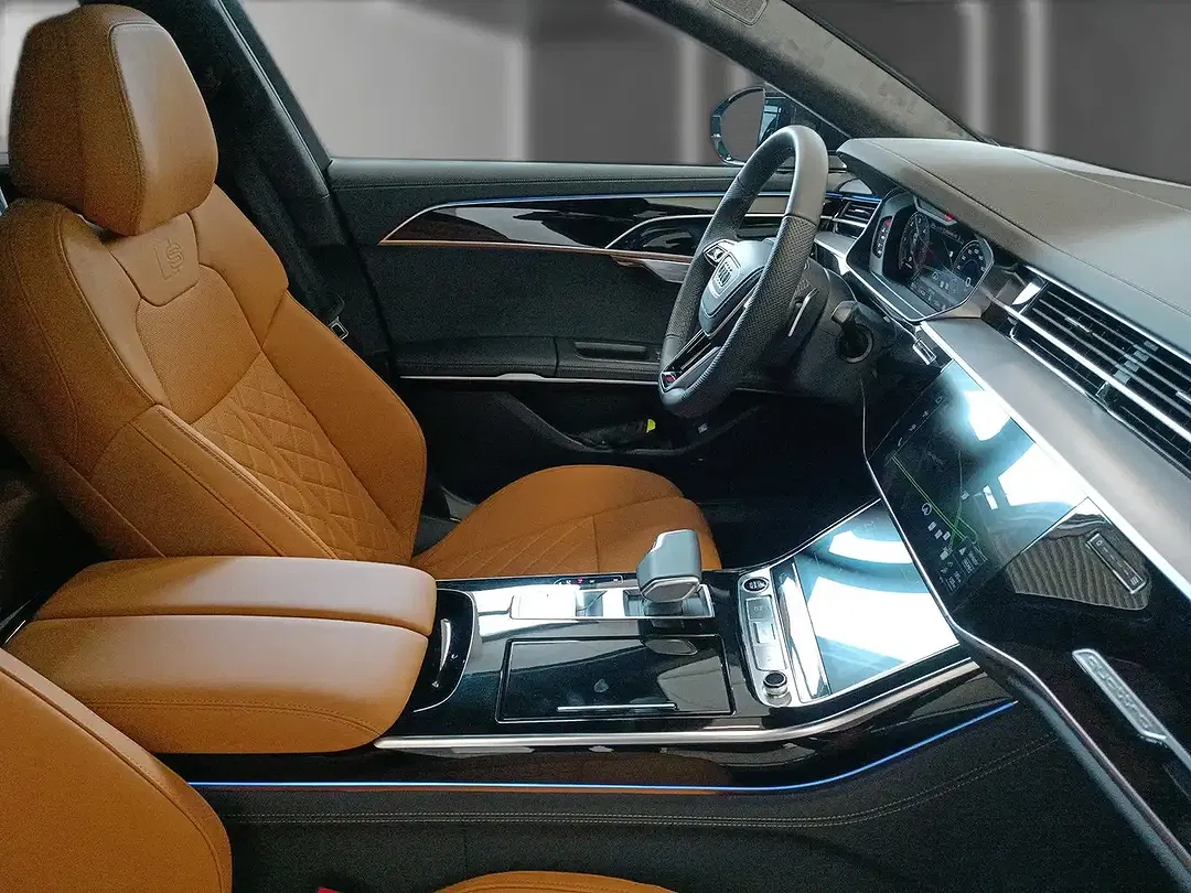 Audi A8 - Thumbnail 13