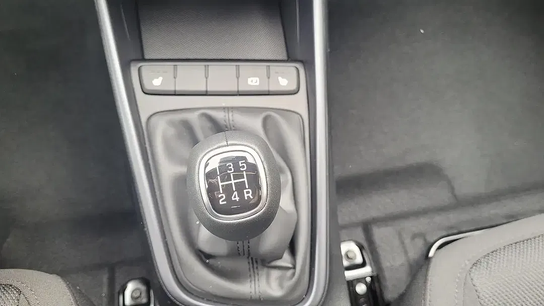 Hyundai i20 - Thumbnail 11