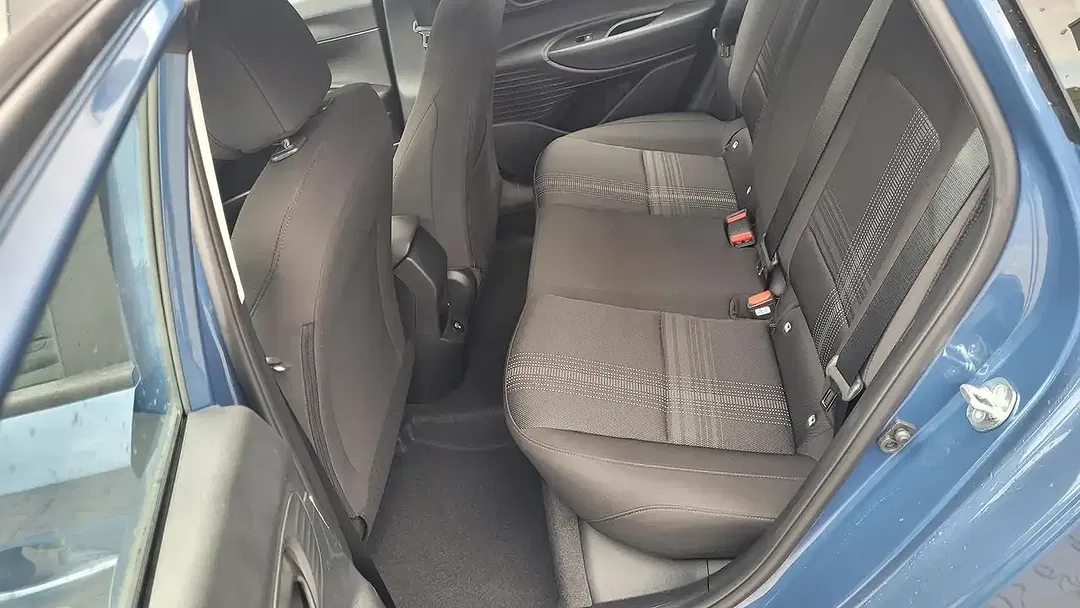 Hyundai i20 - Thumbnail 9