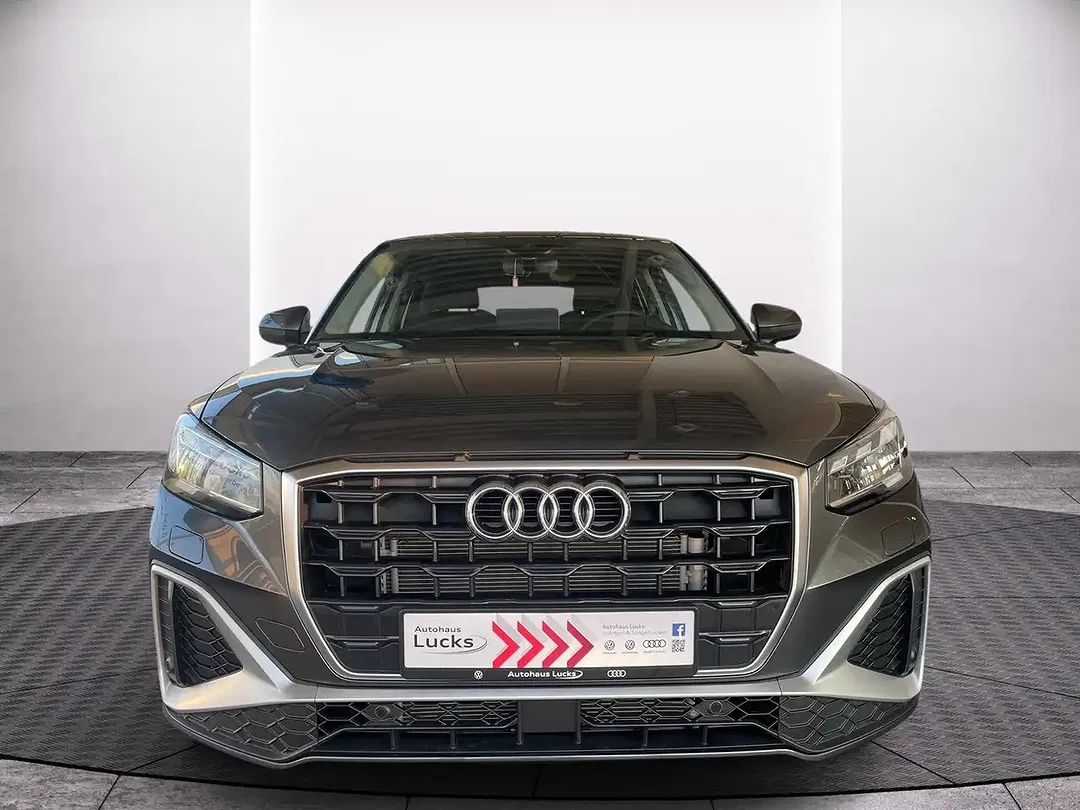 Audi Q2 - Thumbnail 3