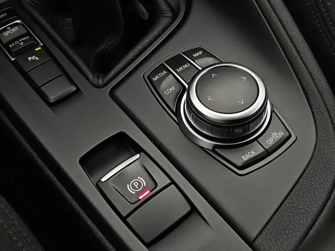 BMW X1 - Thumbnail 31