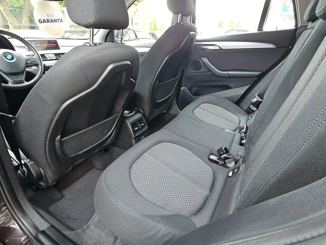 BMW X1 - Thumbnail 36