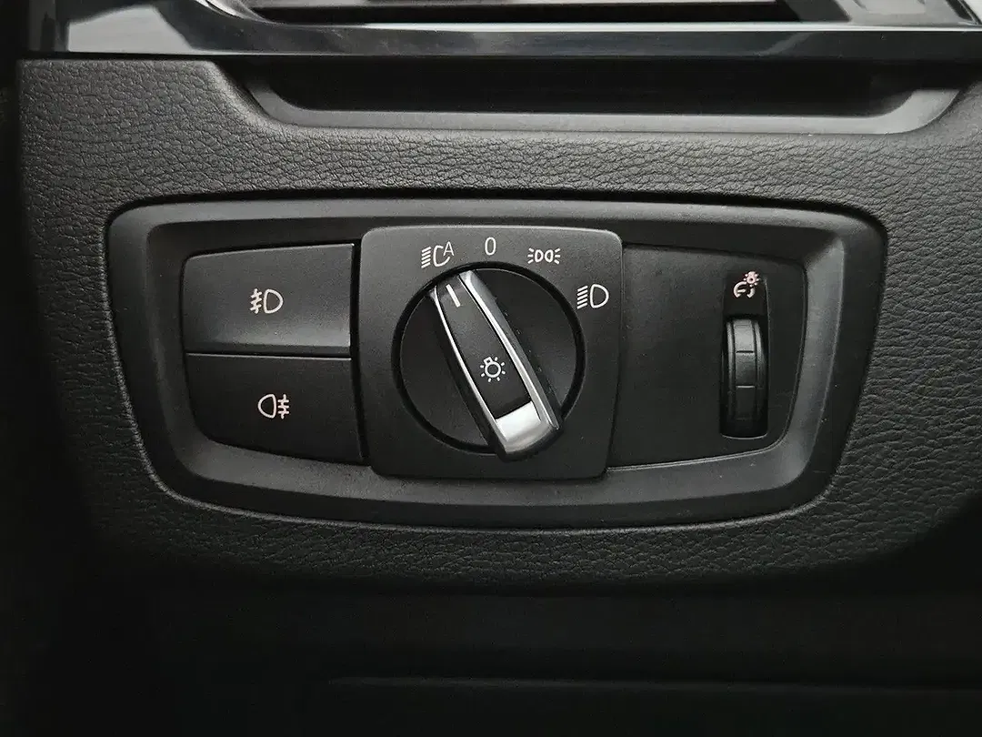 BMW X1 - Thumbnail 46