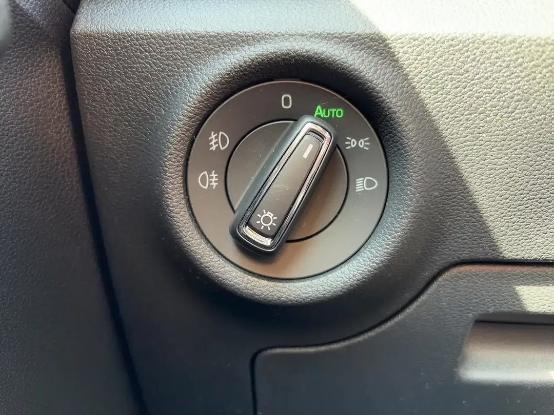 Skoda Kamiq - Thumbnail 13