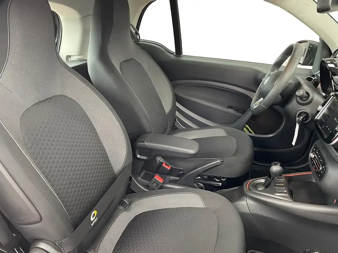 smart forTwo - Thumbnail 9
