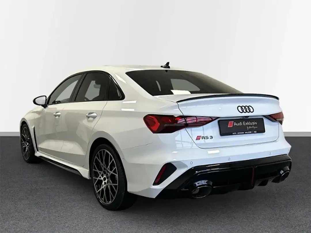 Audi RS3 - Thumbnail 6
