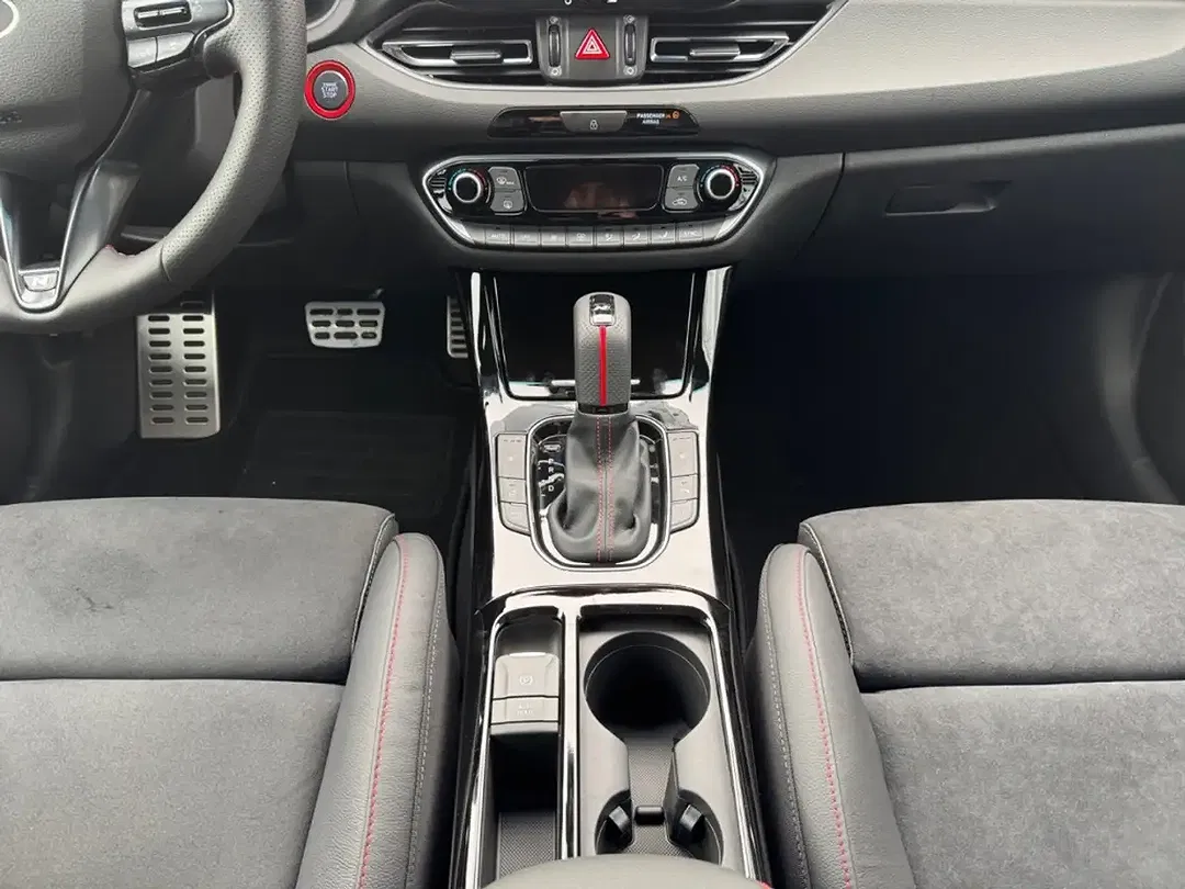 Hyundai i30 - Thumbnail 11