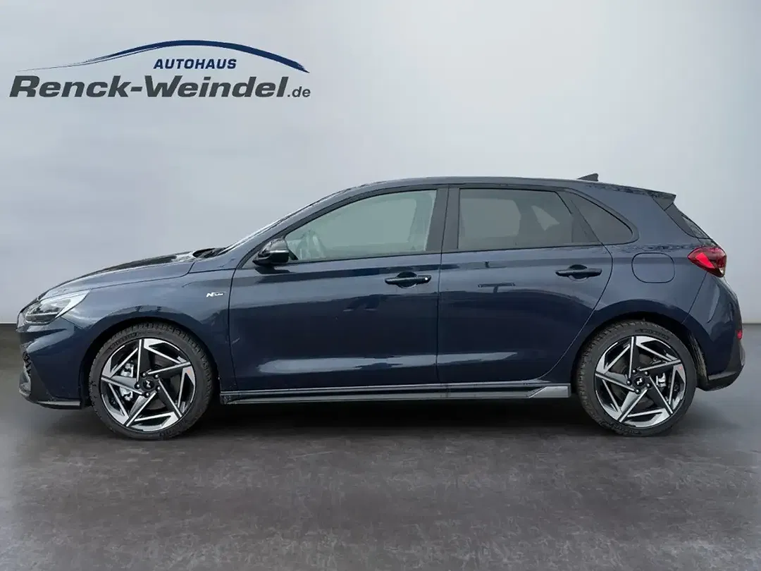 Hyundai i30 - Thumbnail 2