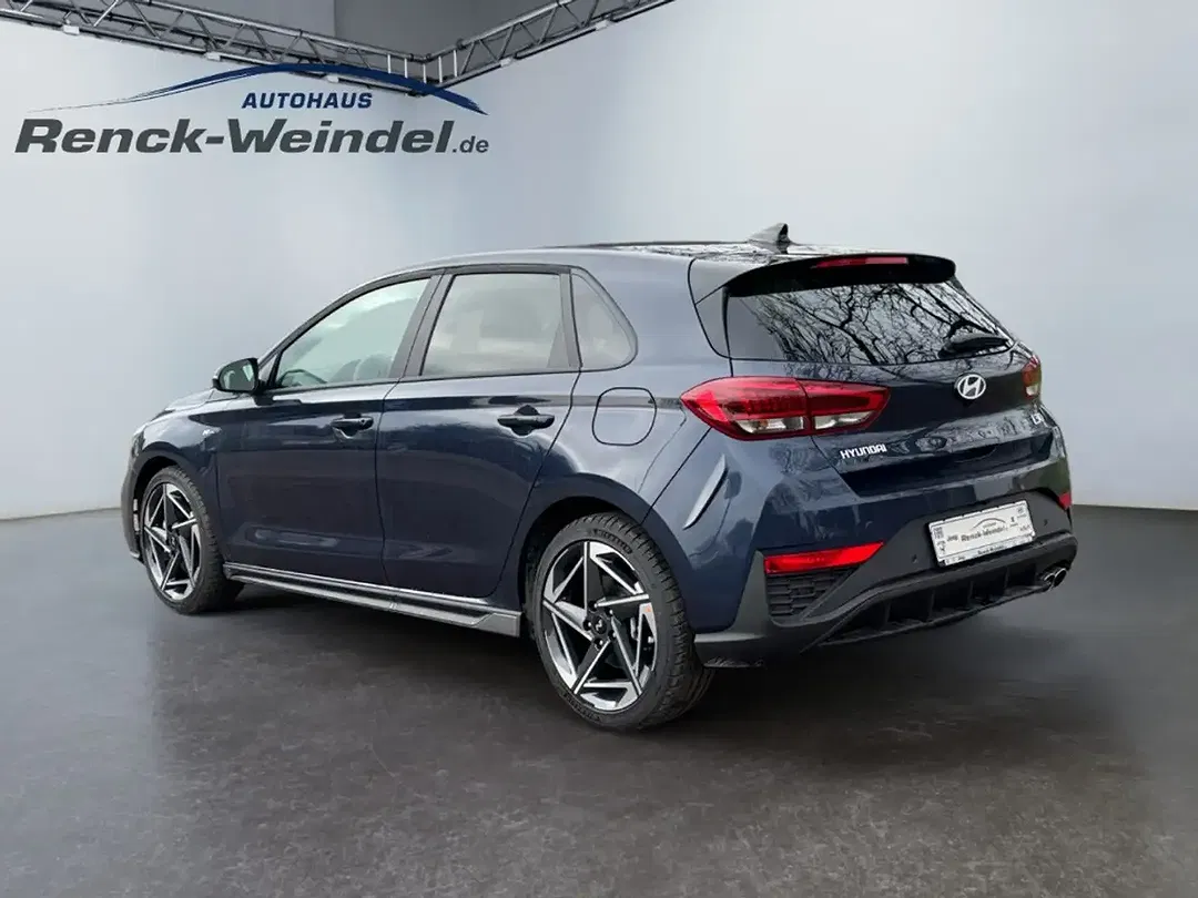 Hyundai i30 - Thumbnail 3