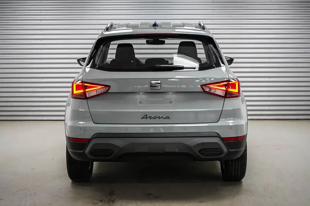 SEAT Arona - Thumbnail 4