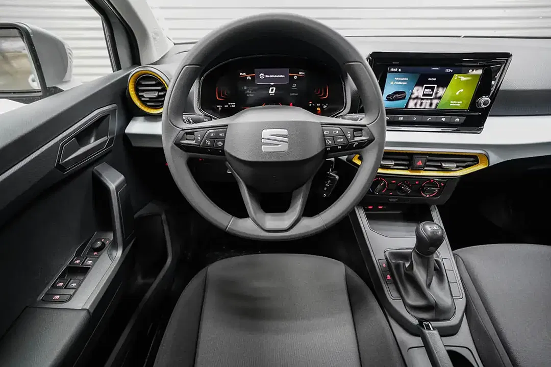 SEAT Arona - Thumbnail 8
