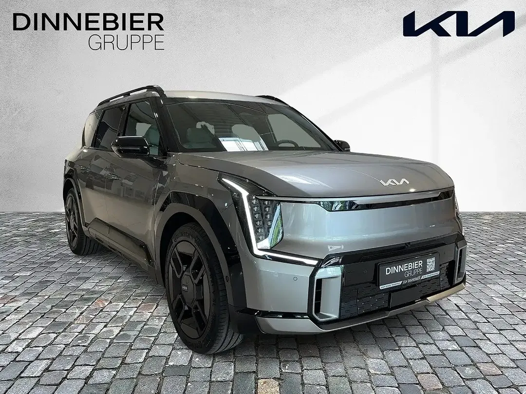 Kia EV9 - Thumbnail 5