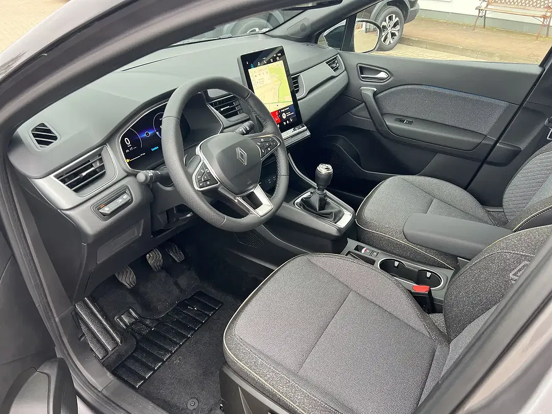 Renault Captur - Thumbnail 5