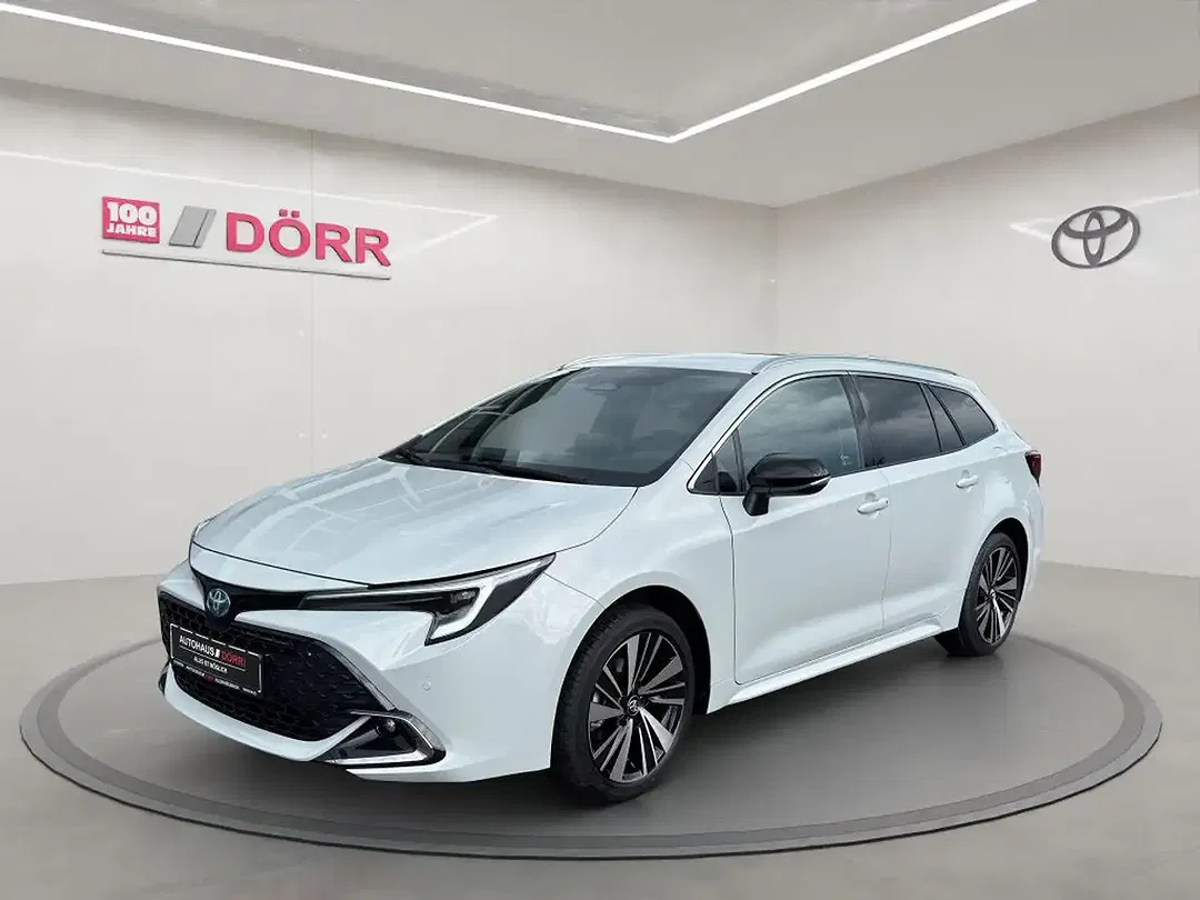 Toyota Corolla - Thumbnail 1