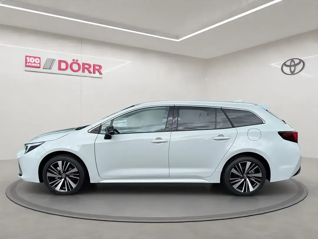 Toyota Corolla - Thumbnail 2