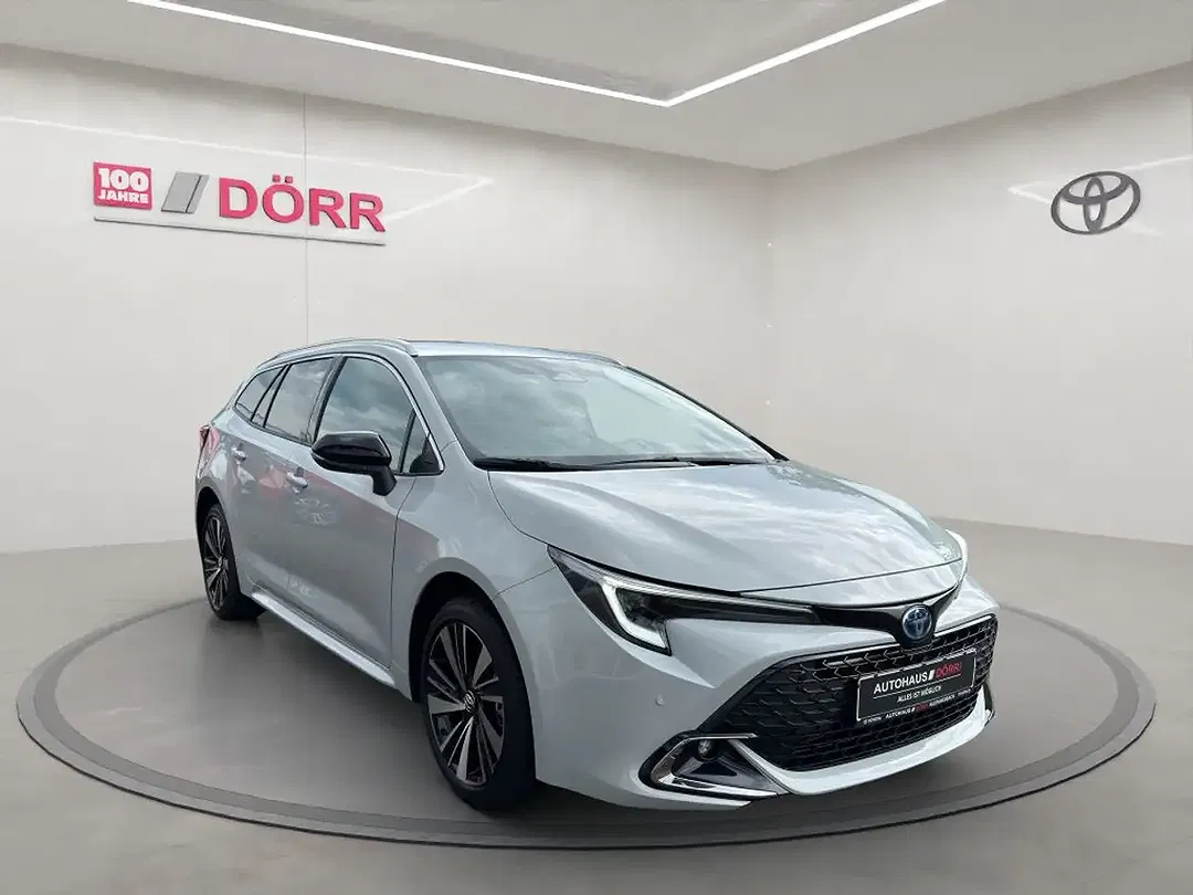 Toyota Corolla - Thumbnail 7