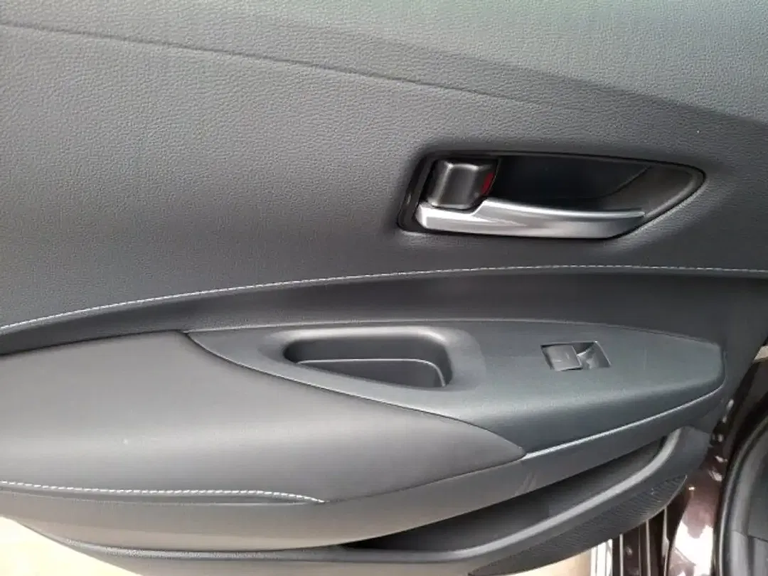 Suzuki Swace - Thumbnail 14