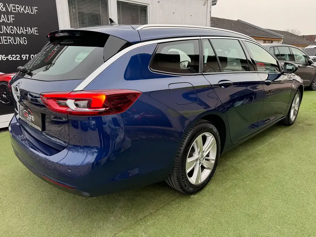 Opel Insignia - Thumbnail 4