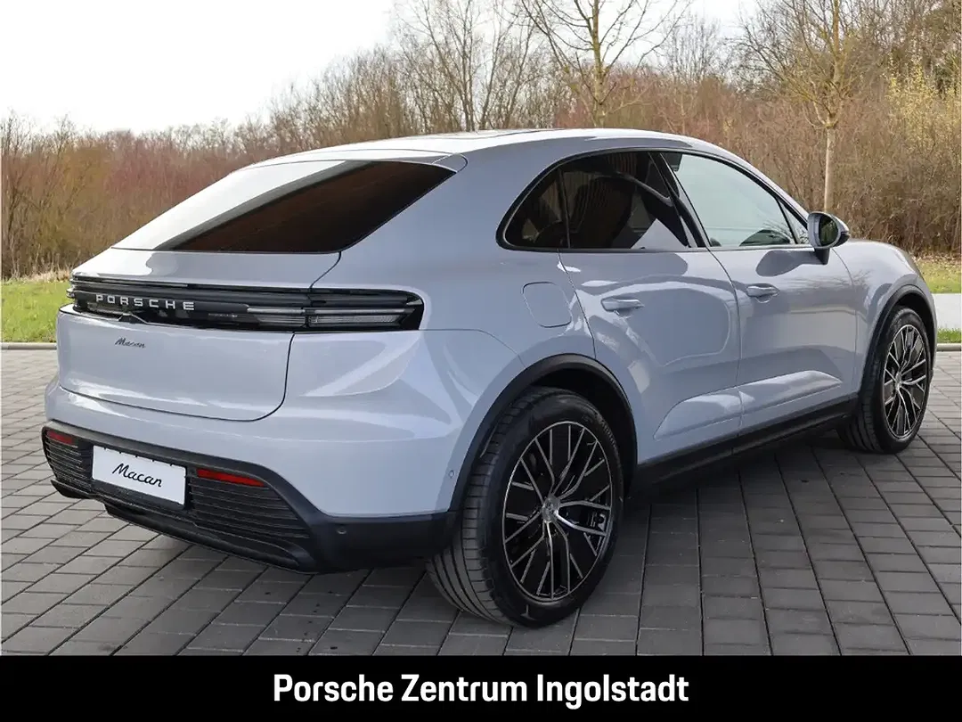 Porsche Macan - Thumbnail 10
