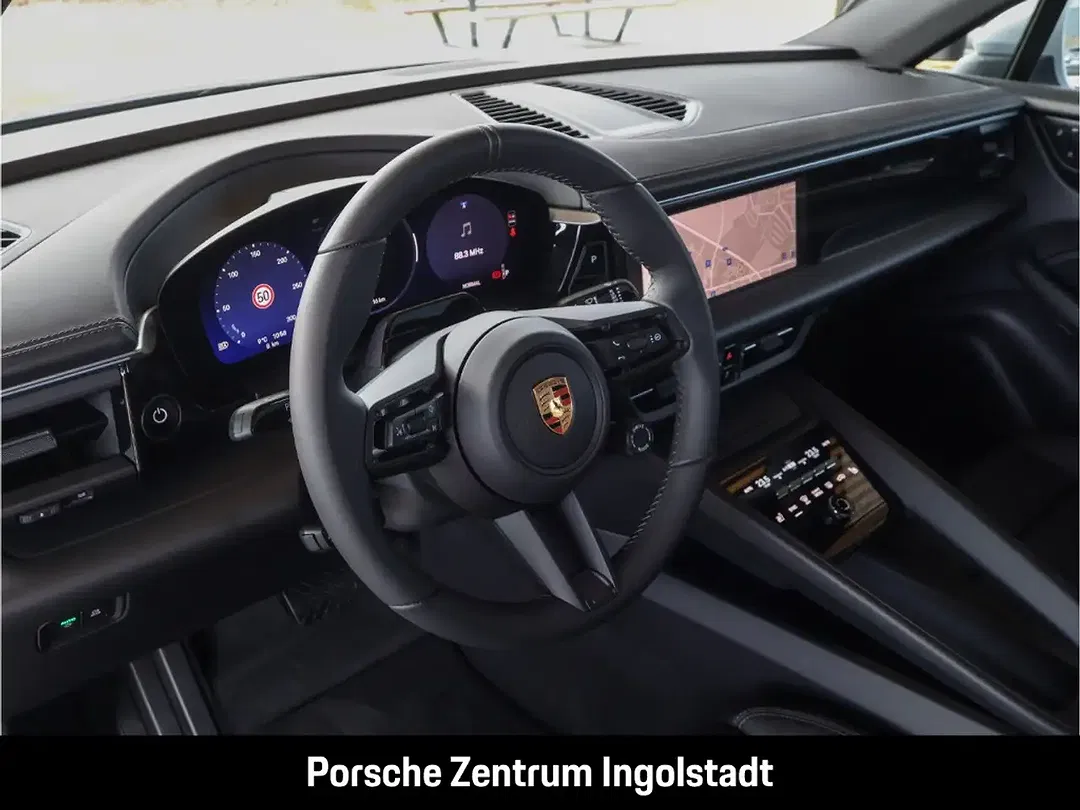 Porsche Macan - Thumbnail 14