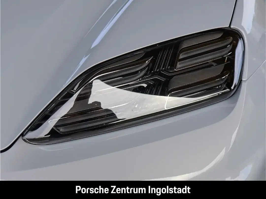 Porsche Macan - Thumbnail 5