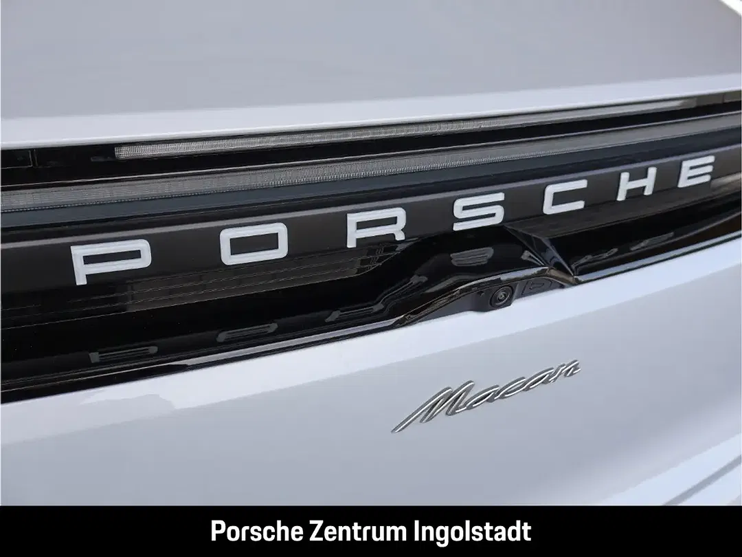 Porsche Macan - Thumbnail 7