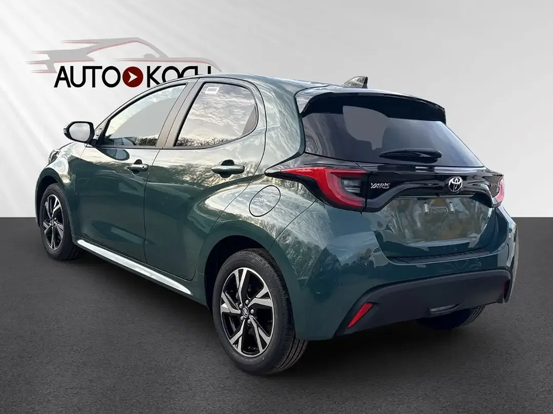 Toyota Yaris - Thumbnail 4
