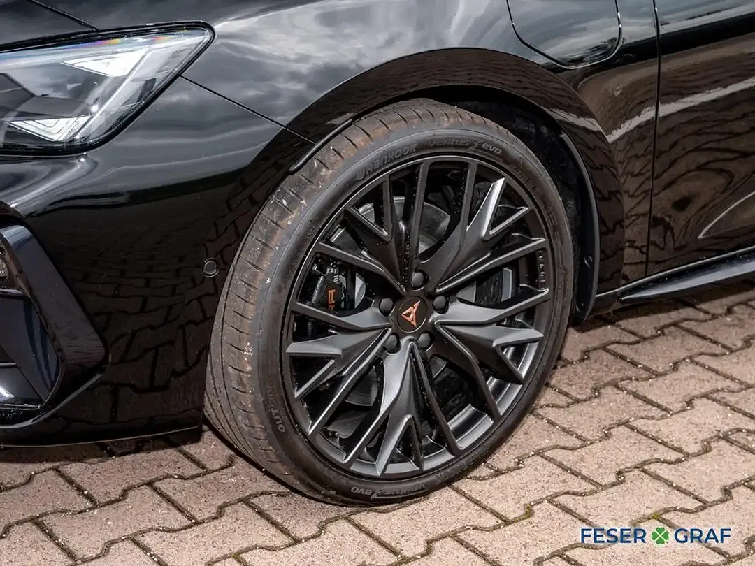 CUPRA Leon - Thumbnail 12