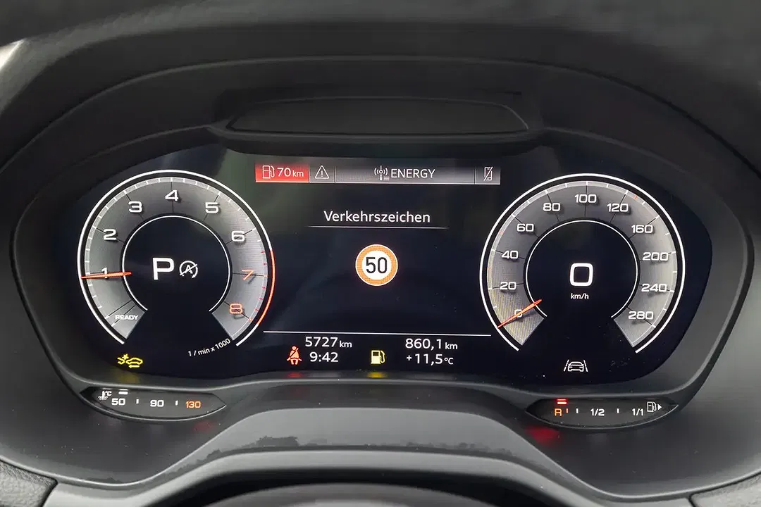 Audi Q2 - Thumbnail 12