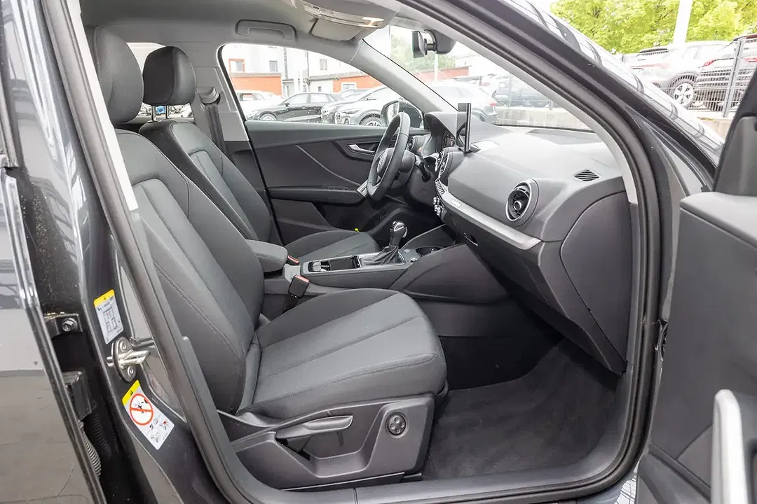 Audi Q2 - Thumbnail 4