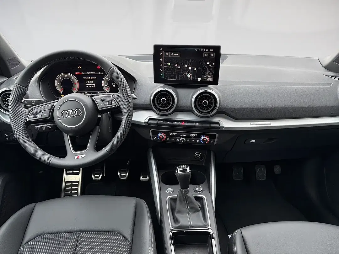 Audi Q2 - Thumbnail 11