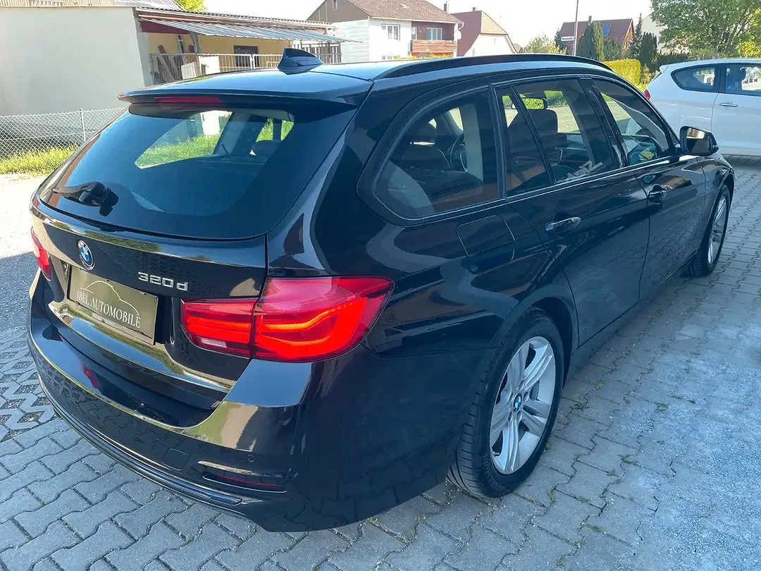 BMW 320 - Thumbnail 2