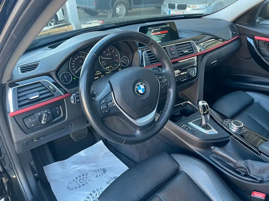 BMW 320 - Thumbnail 9