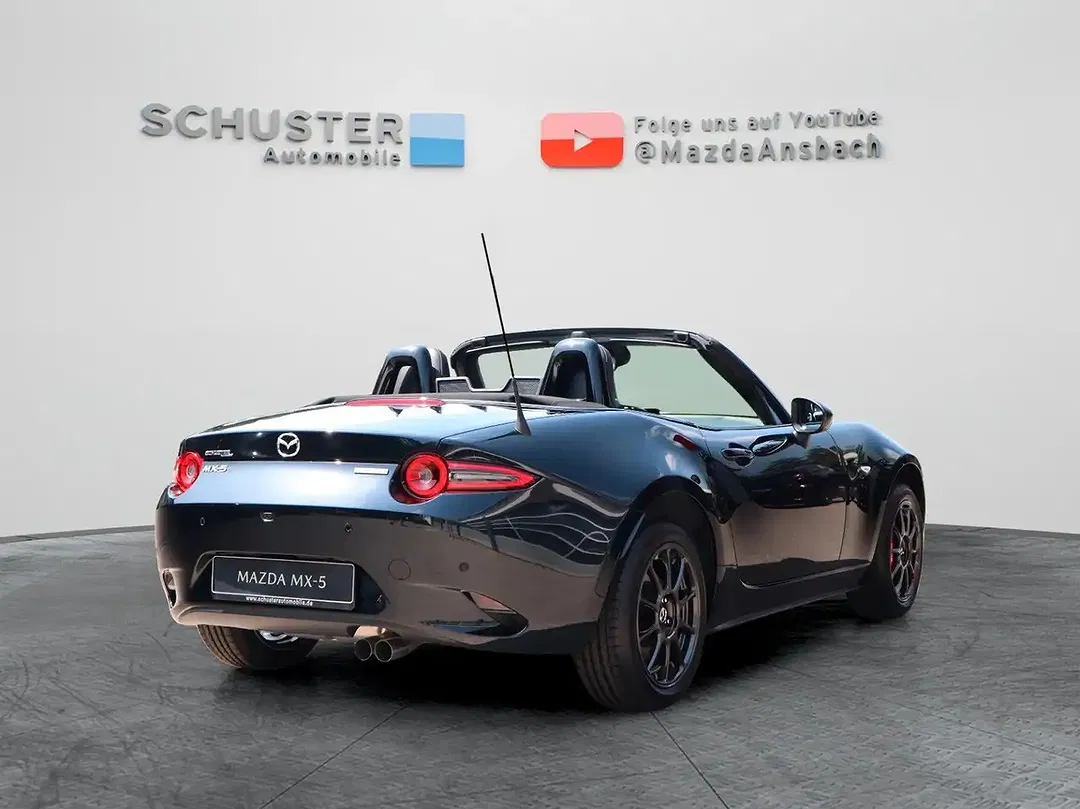 Mazda MX-5 - Thumbnail 10