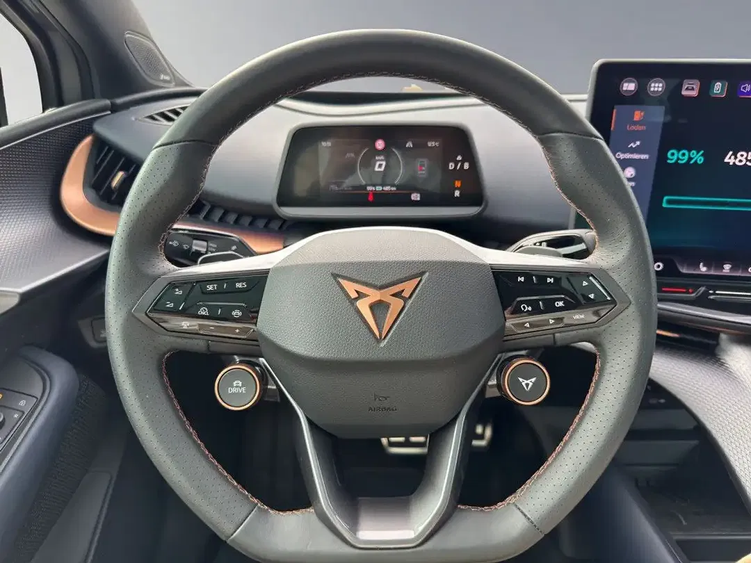 CUPRA Tavascan - Thumbnail 11
