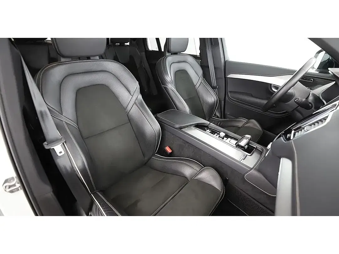 Volvo XC90 - Thumbnail 12