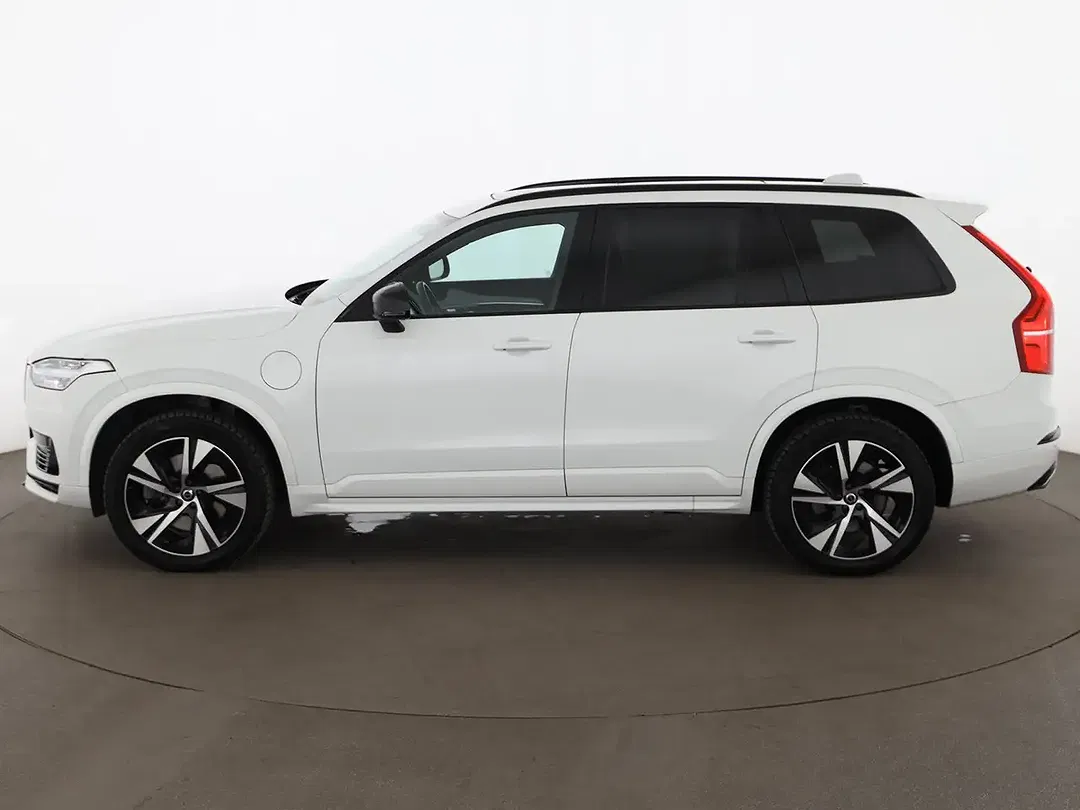 Volvo XC90 - Thumbnail 4