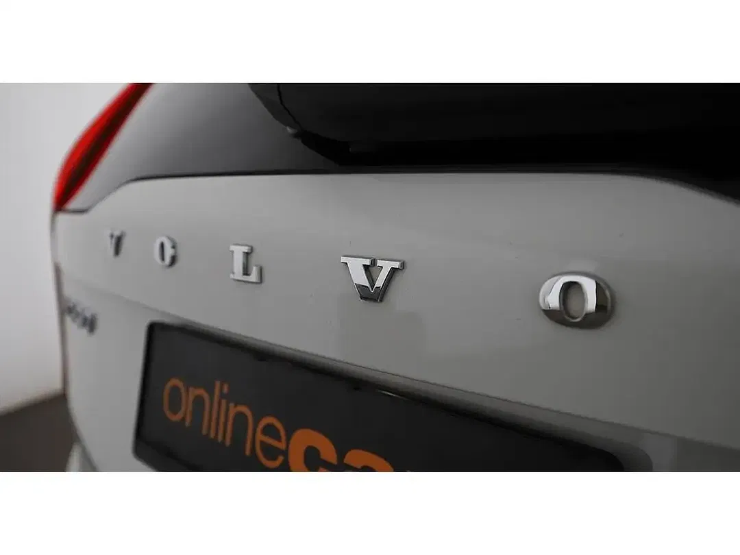 Volvo XC90 - Thumbnail 6