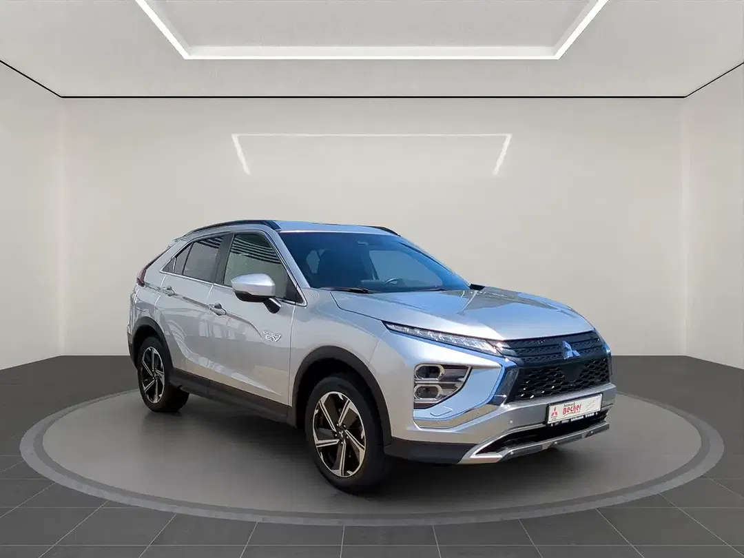Mitsubishi Eclipse Cross - Thumbnail 3